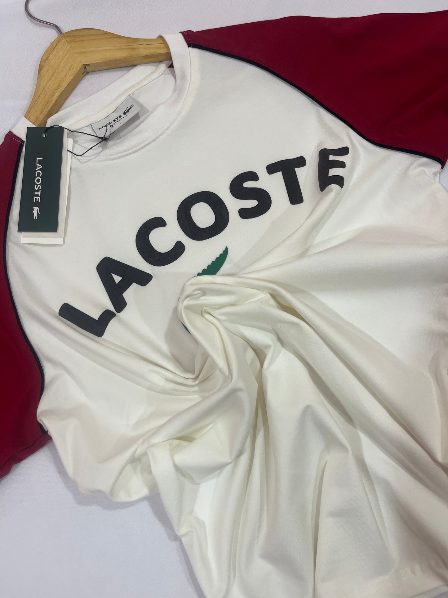 ⚫ Lacoste Crocodile Graphic T-Shirt