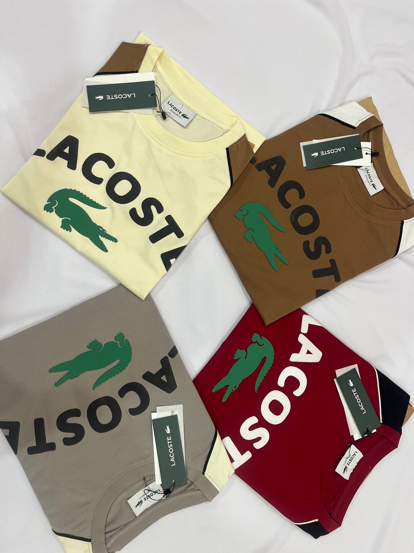 ⚫ Lacoste Crocodile Graphic T-Shirt